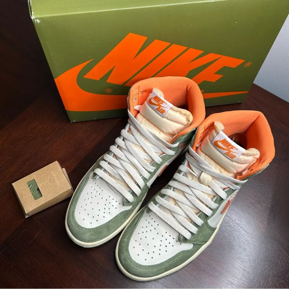 Nike | Nike Air Jordan 1 High OG Craft Celadon (8M/9.5W) - Picture 5 of 15